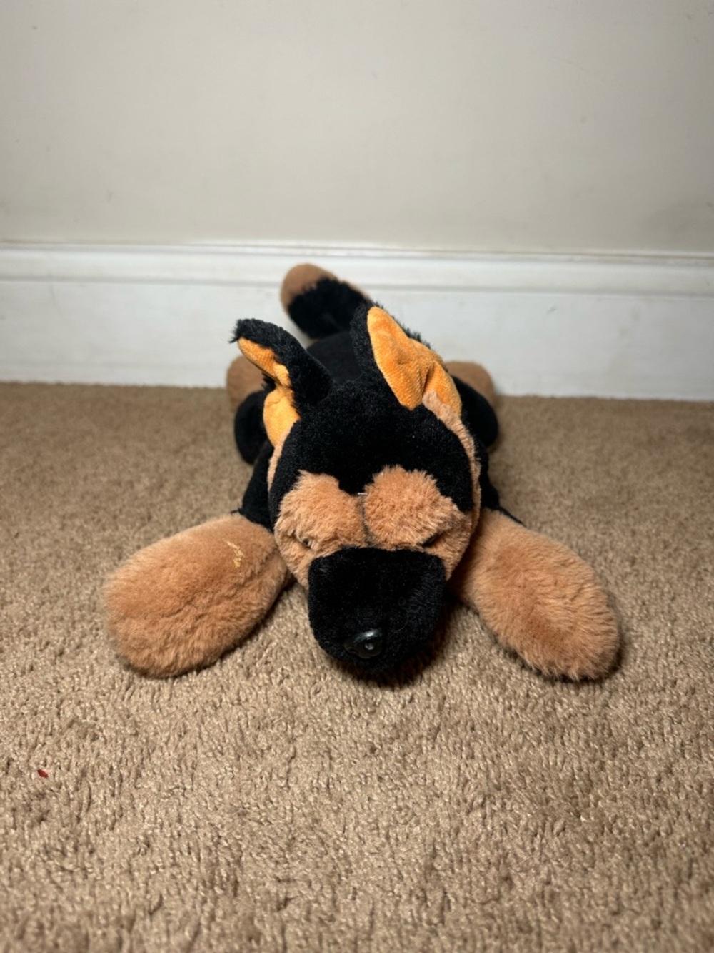 FAO Schwarz Adopt A Pet 15" Plush German Shepherd Stuffed Animal Realistic 2020